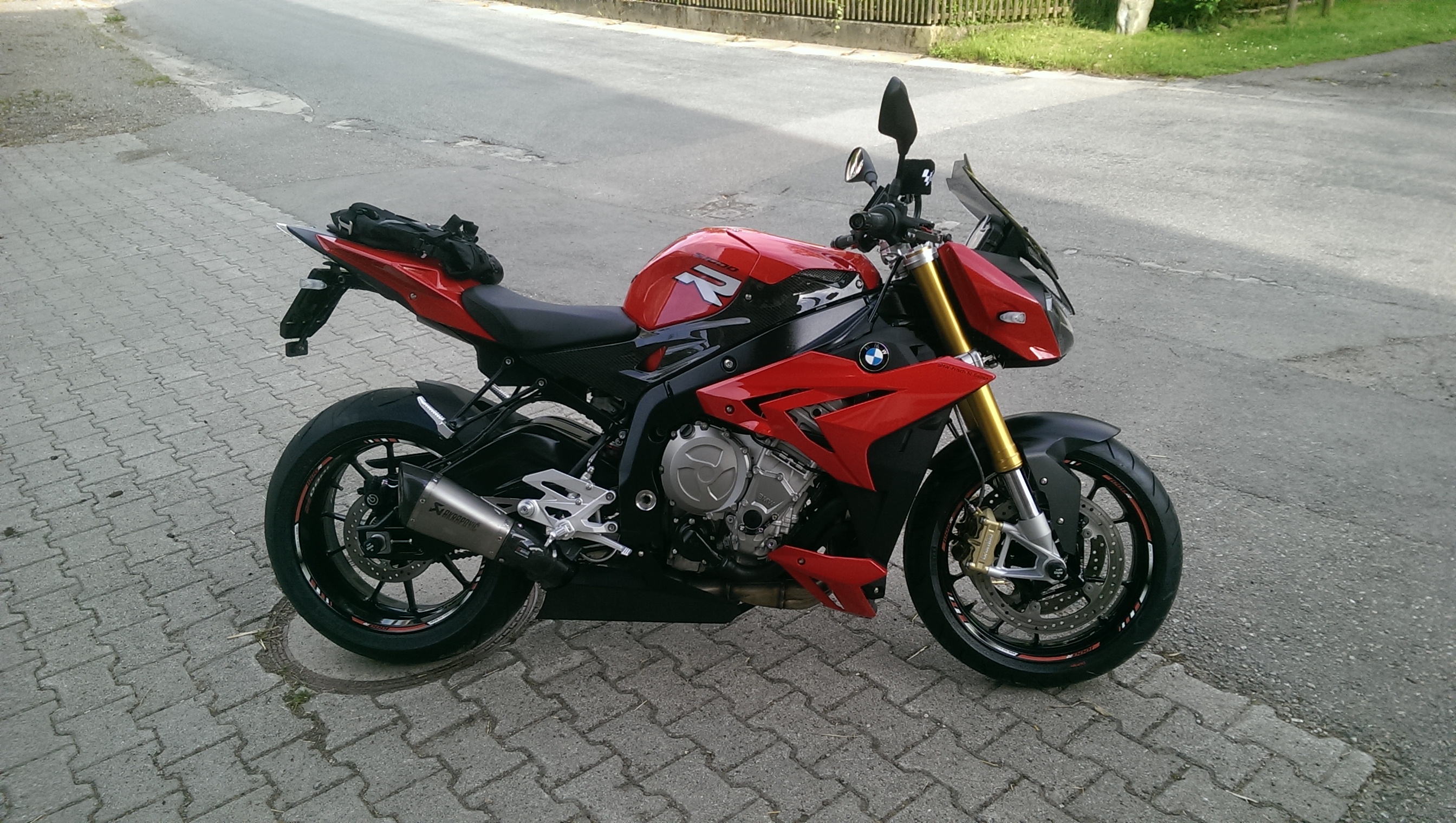 My brand New BMW S1000 R